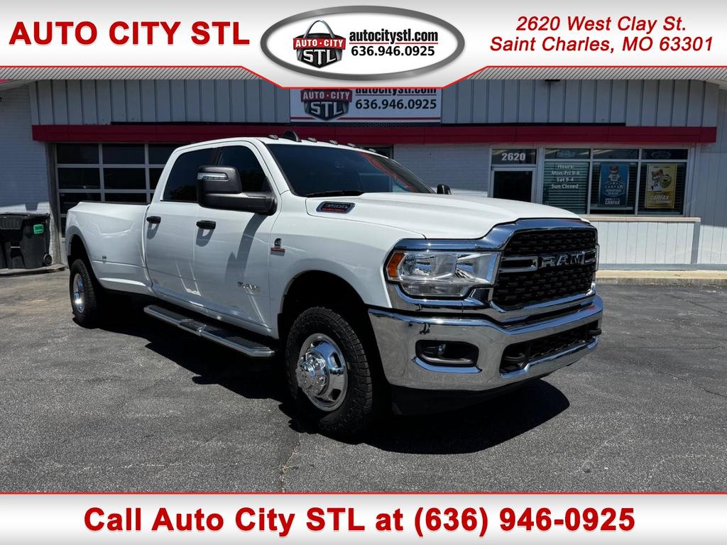 2024 RAM 3500 Big Horn 4X4 Crew Cab LWB's photo
