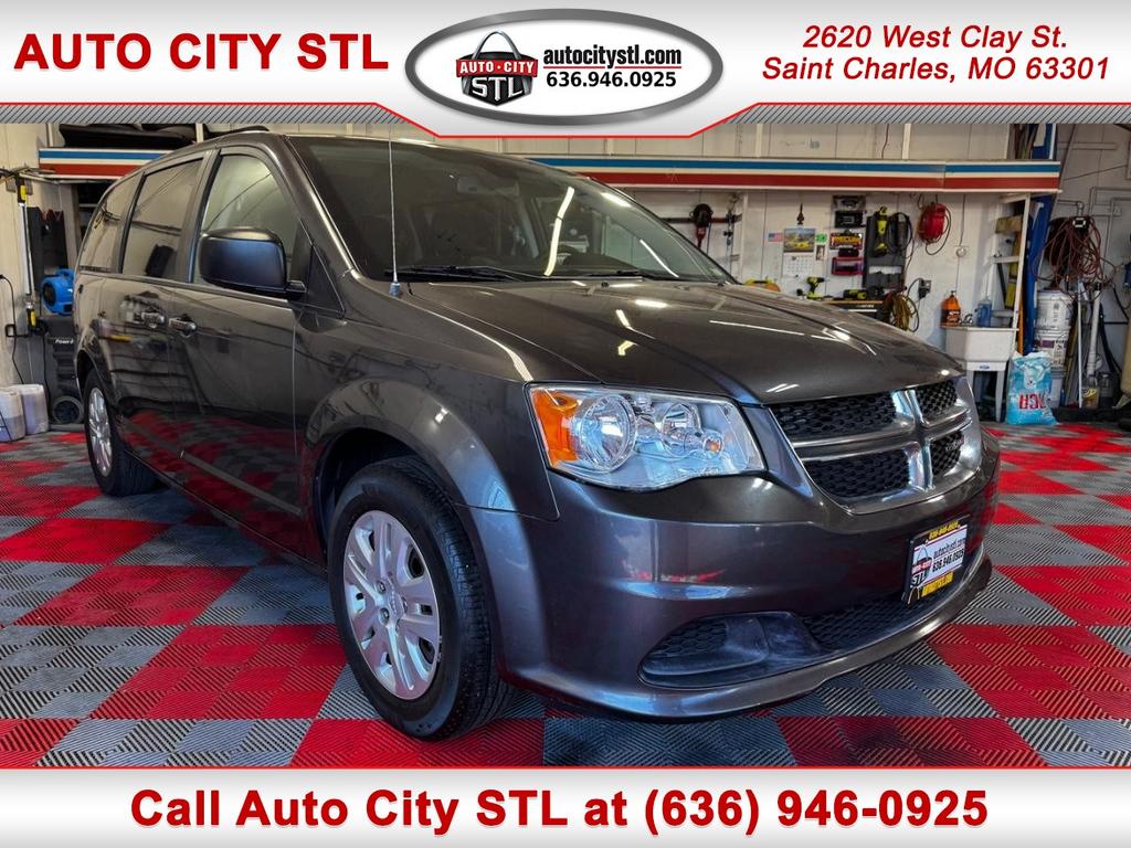 2018 Dodge Grand Caravan SE's photo