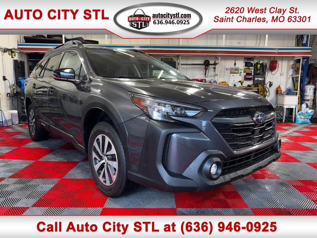 2023 Subaru Outback Premium's photo