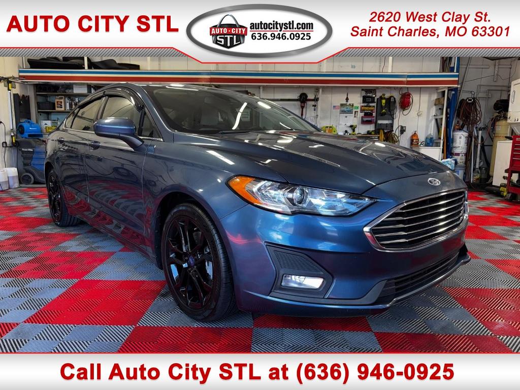 2019 Ford Fusion SE FWD's photo