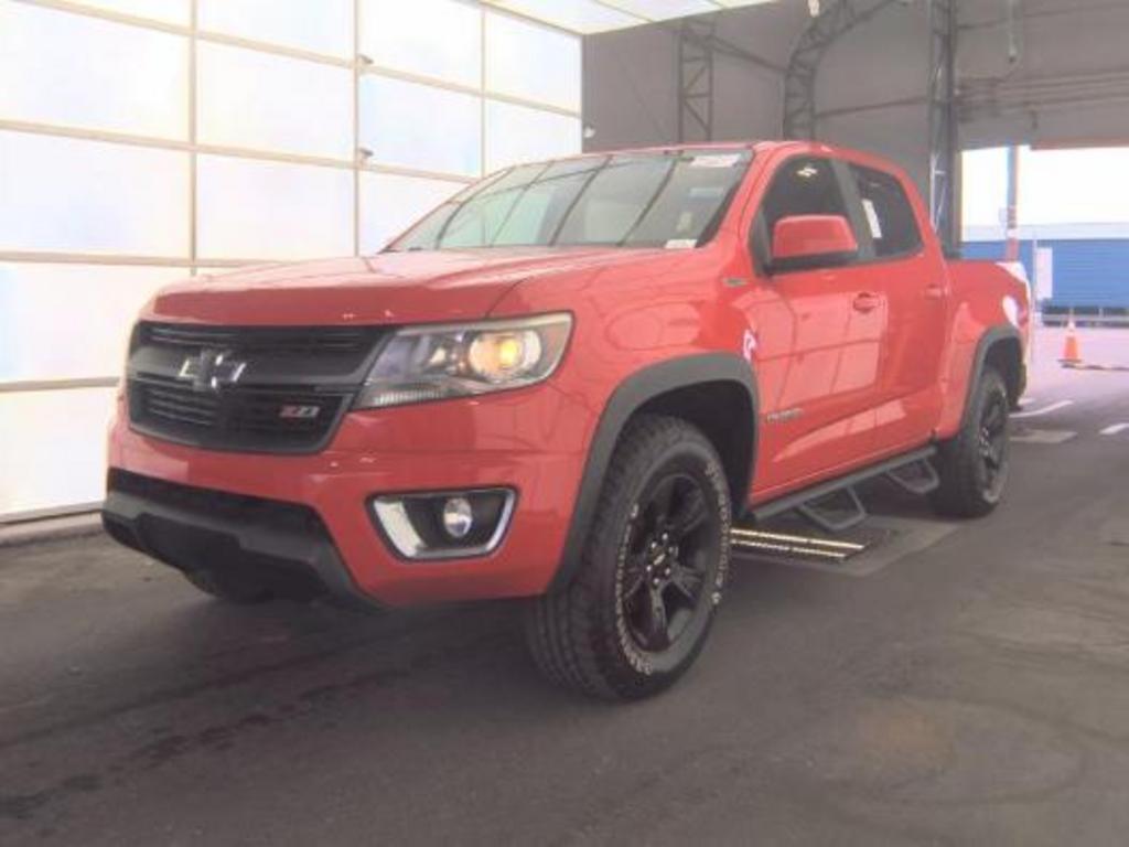 2017 Chevrolet Colorado 4WD Z71 Crew Cab Short Box's photo