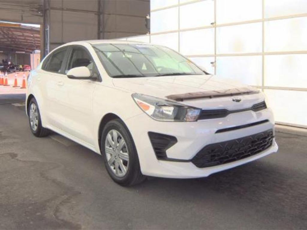 2021 Kia Rio S iVT's photo