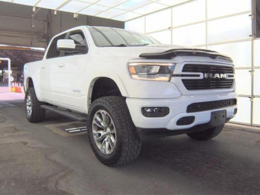 2020 RAM 1500 Laramie 4x4 Crew Cab 5'7's photo