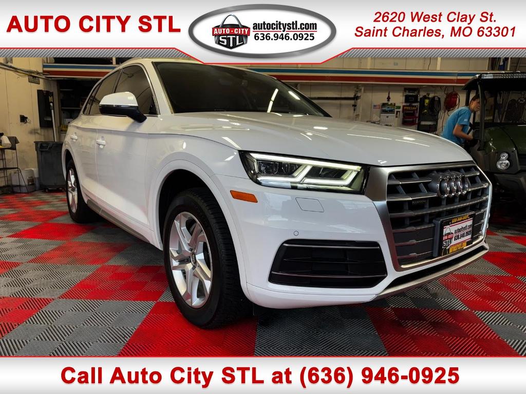 2018 Audi Q5 2.0T quattro S tronic Premium Plus's photo