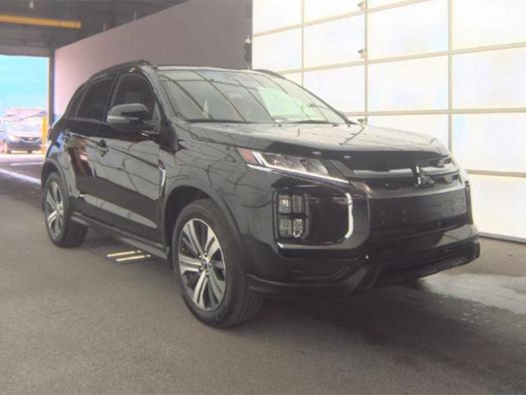 2024 Mitsubishi Outlander Sport 2.4 SEL AWC CVT's photo